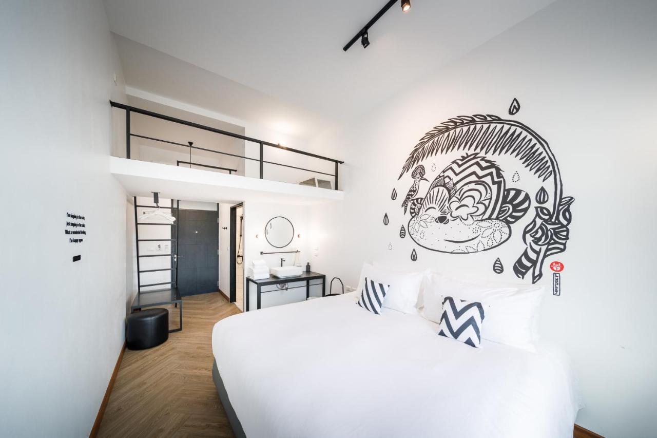 Blu Monkey Hub & Hotel Ранонг Екстер'єр фото