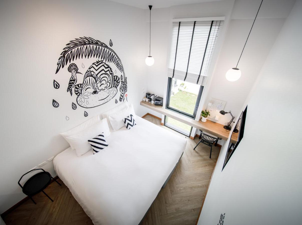 Blu Monkey Hub & Hotel Ранонг Екстер'єр фото