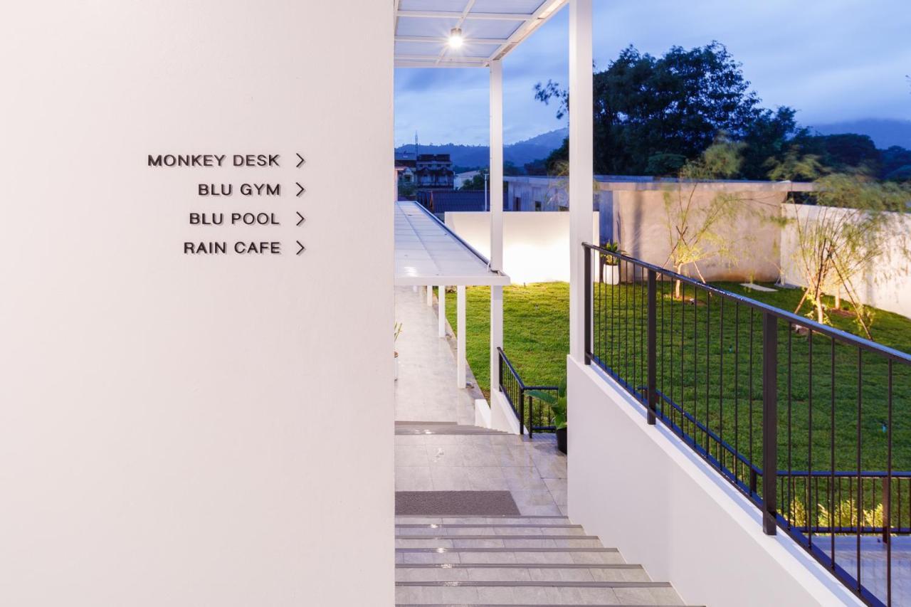 Blu Monkey Hub & Hotel Ранонг Екстер'єр фото